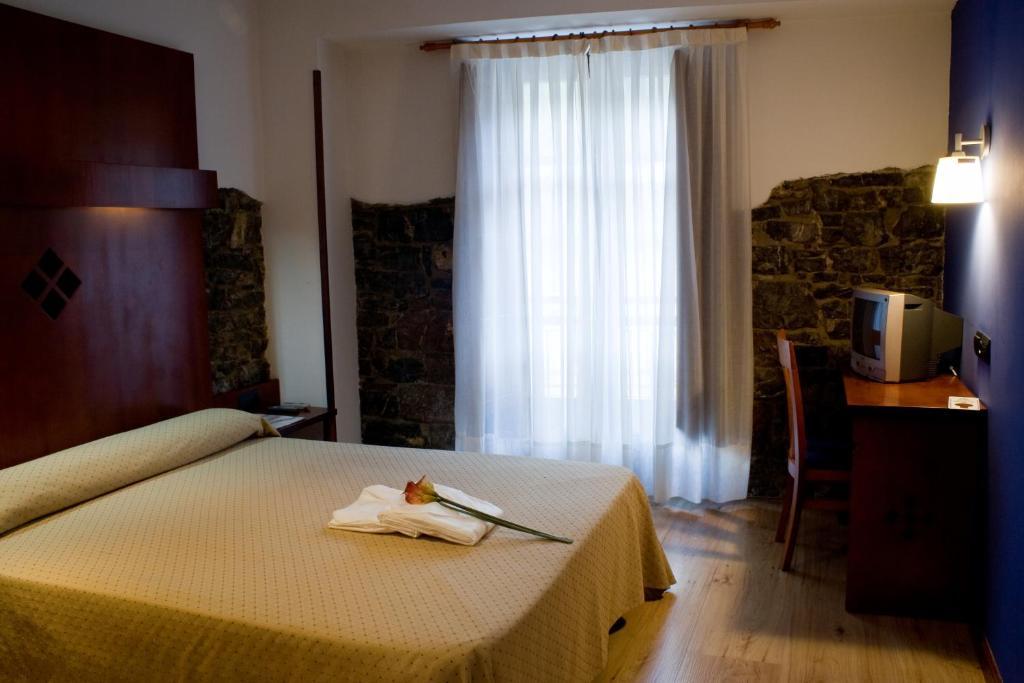 Hotel Torrepalacio Proaza Εξωτερικό φωτογραφία
