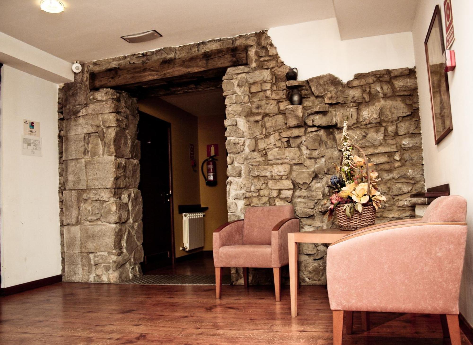 Hotel Torrepalacio Proaza Εξωτερικό φωτογραφία